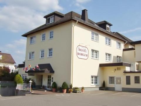 Hotel Borger Франкфурт на Майн Екстериор снимка
