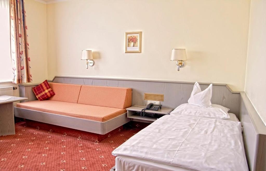 Hotel Borger Франкфурт на Майн Екстериор снимка